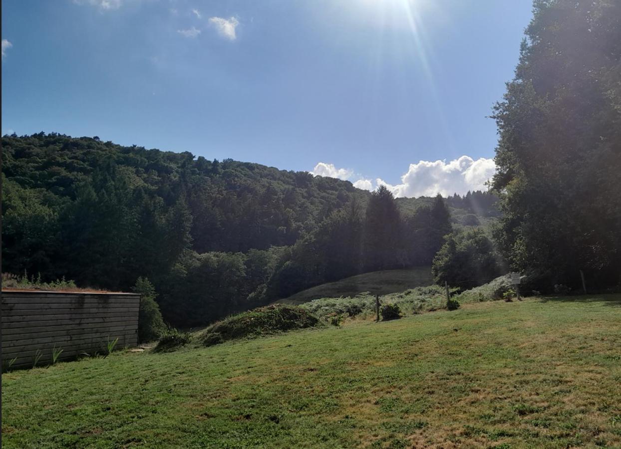 Chalet Charmant A Saint-Sylvestre Avec Terrasse Et Jardin Ambazac Eksteriør billede